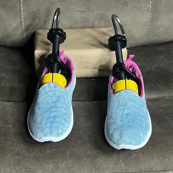 Vionic Women's Slip-On Sneakers Mesh Comfort Walking Shoes Size 8 Blue Pink - Picture 2 of 5